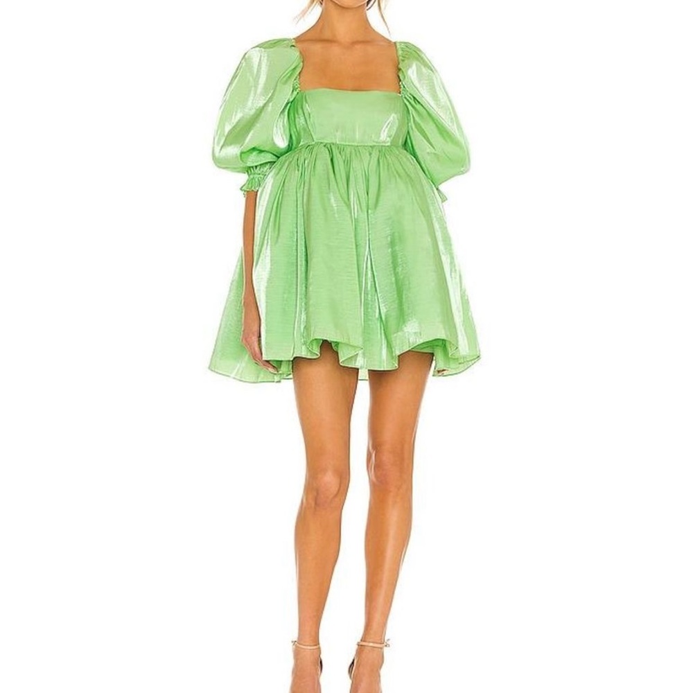 Selkie Puff Dress